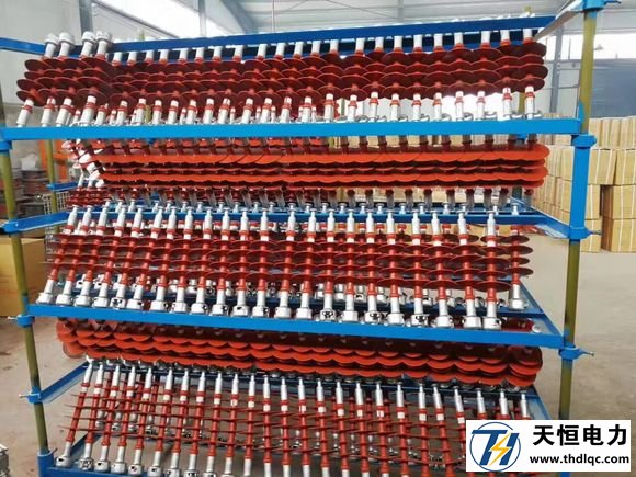 棒形懸式復(fù)合絕緣子